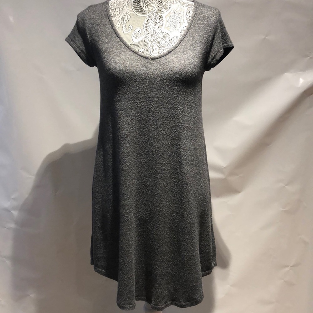 American Eagle Heather Gray knit dress